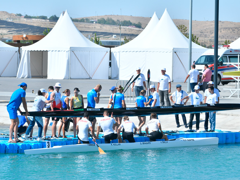 Шатры для ЧМ по гребле в Узбекистане